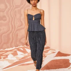 Cheap Style Qube Store 5 ULLA JOHNSON Lise Top - Noir